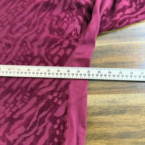 Chubbies The Thereafter Crewneck Sweater Velour Medium - Picture 5 of 6